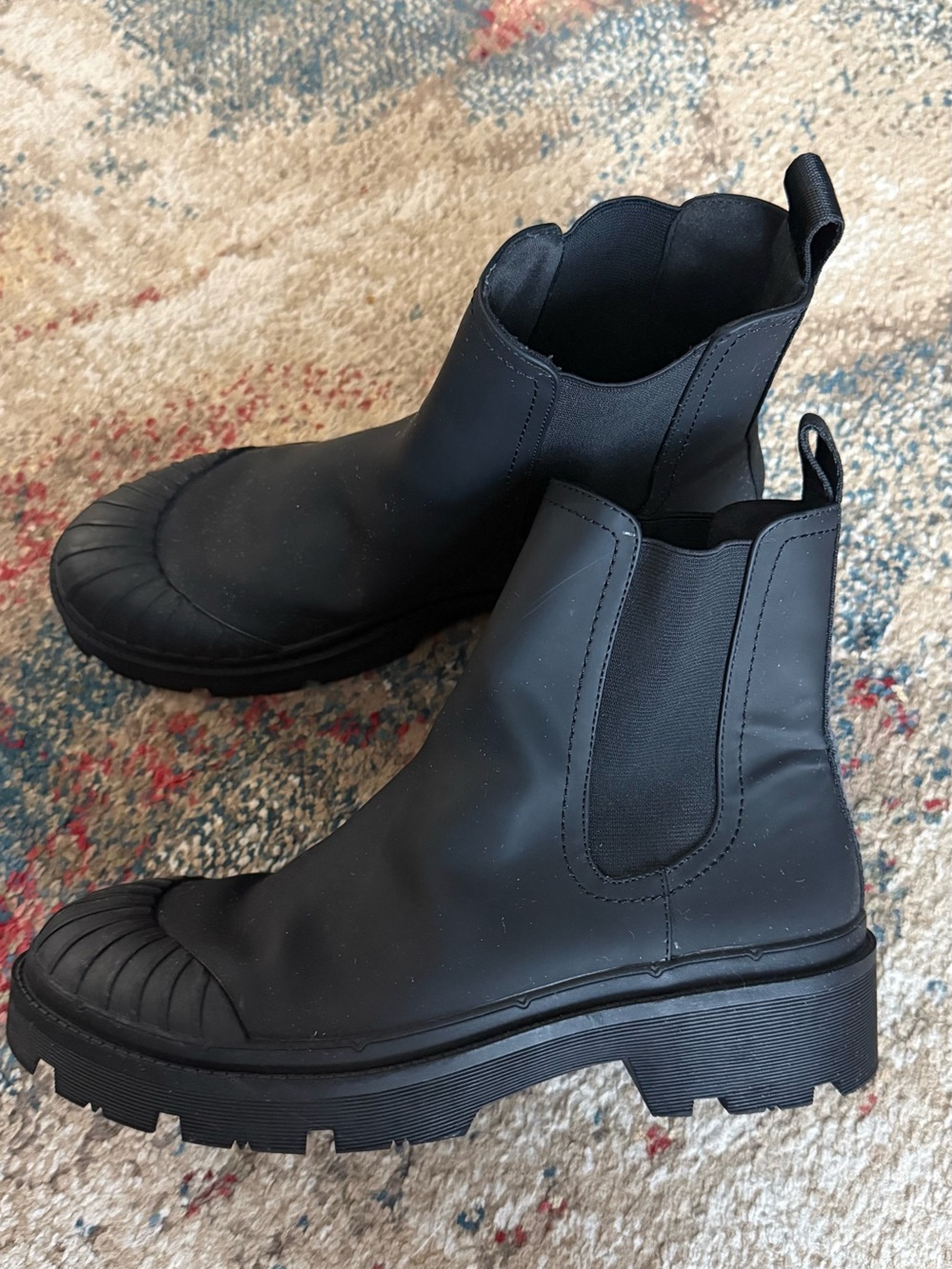 Zara Black Chelsea Rain Boots with Rubber Toe